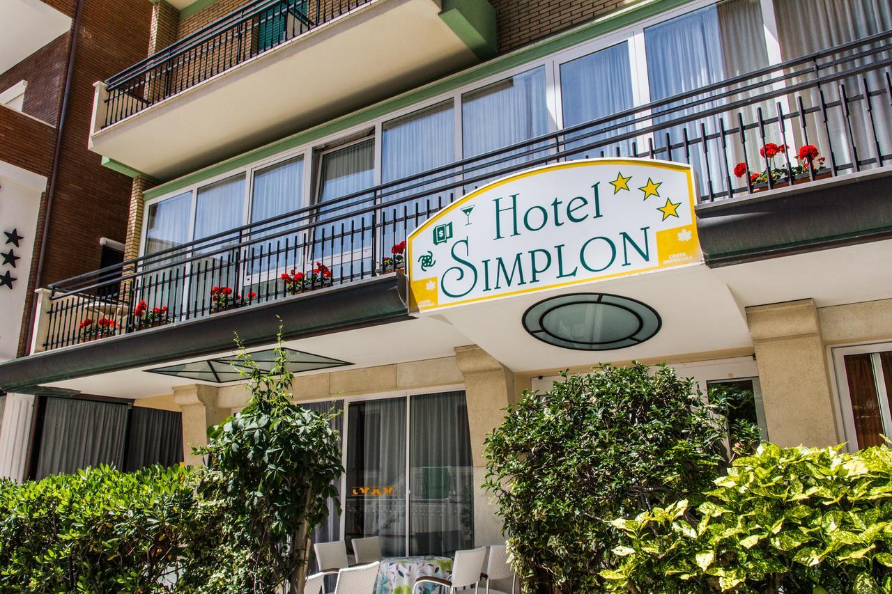 בלריה-איגאה מרינה Hotel Simplon מראה חיצוני תמונה