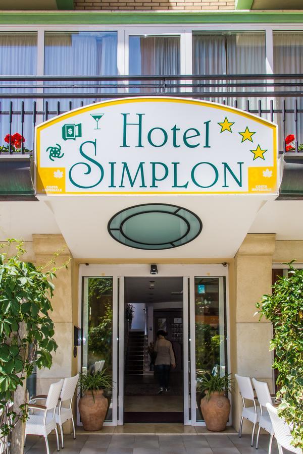 בלריה-איגאה מרינה Hotel Simplon מראה חיצוני תמונה